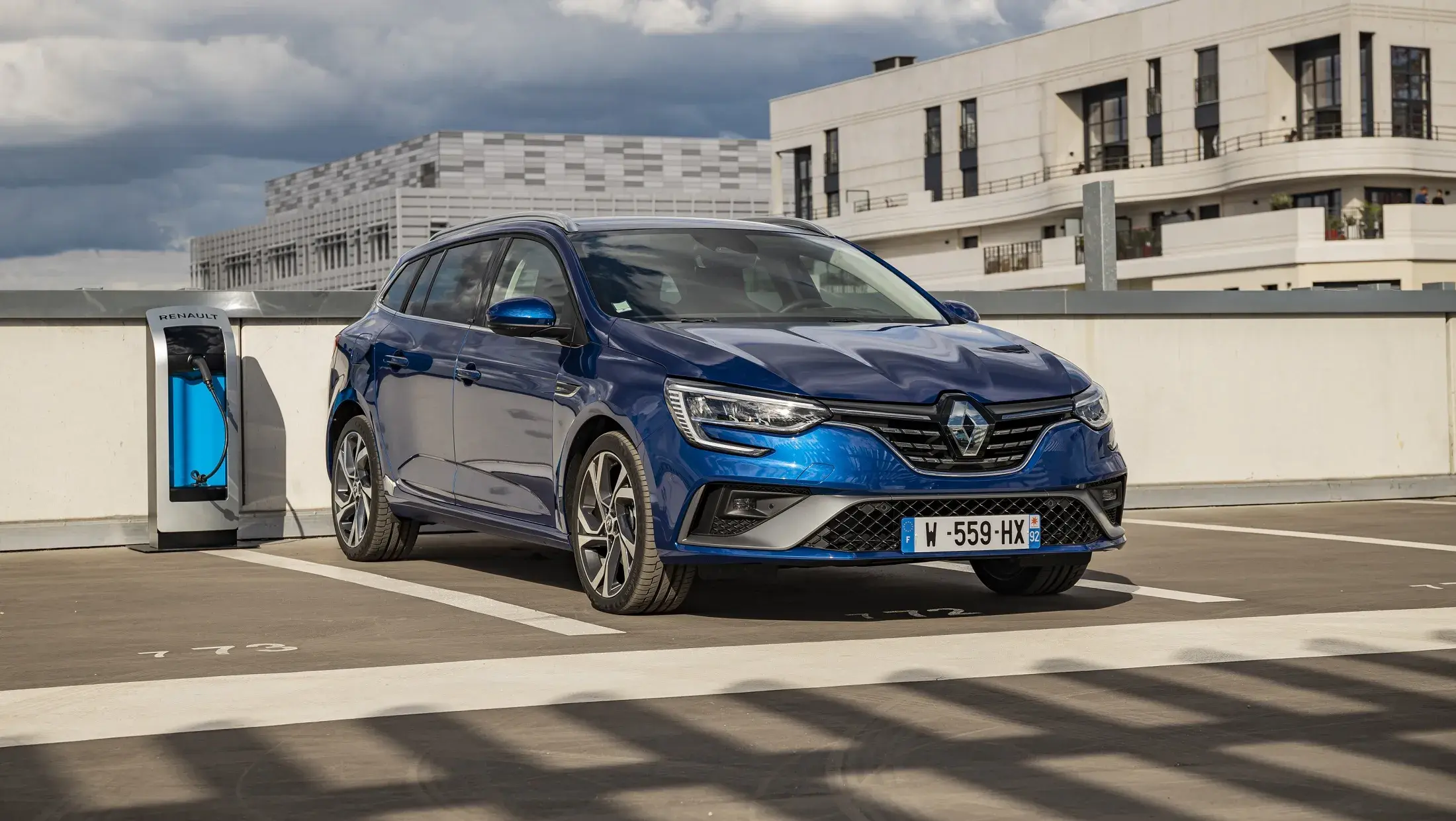 Renault Mégane estate plug-in hybrid