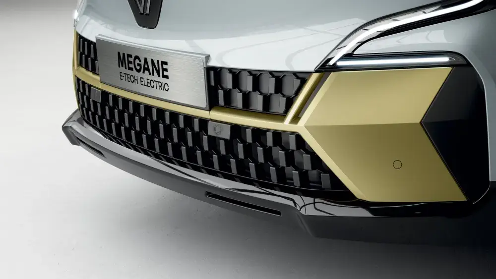 Renault Mégane E-TECH Electric F1 blade