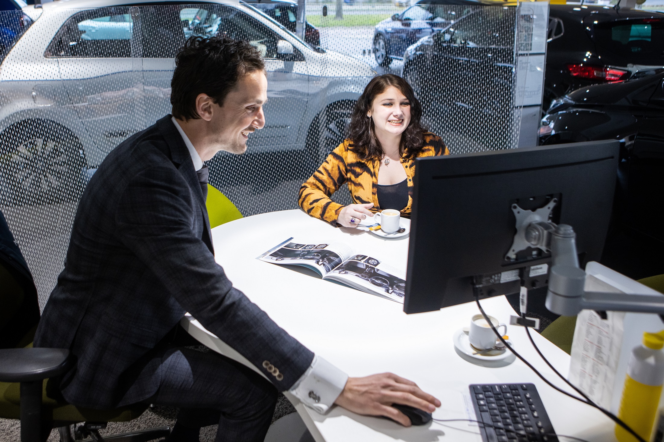 AutoKievit Hellevoetsluis klantgesprek