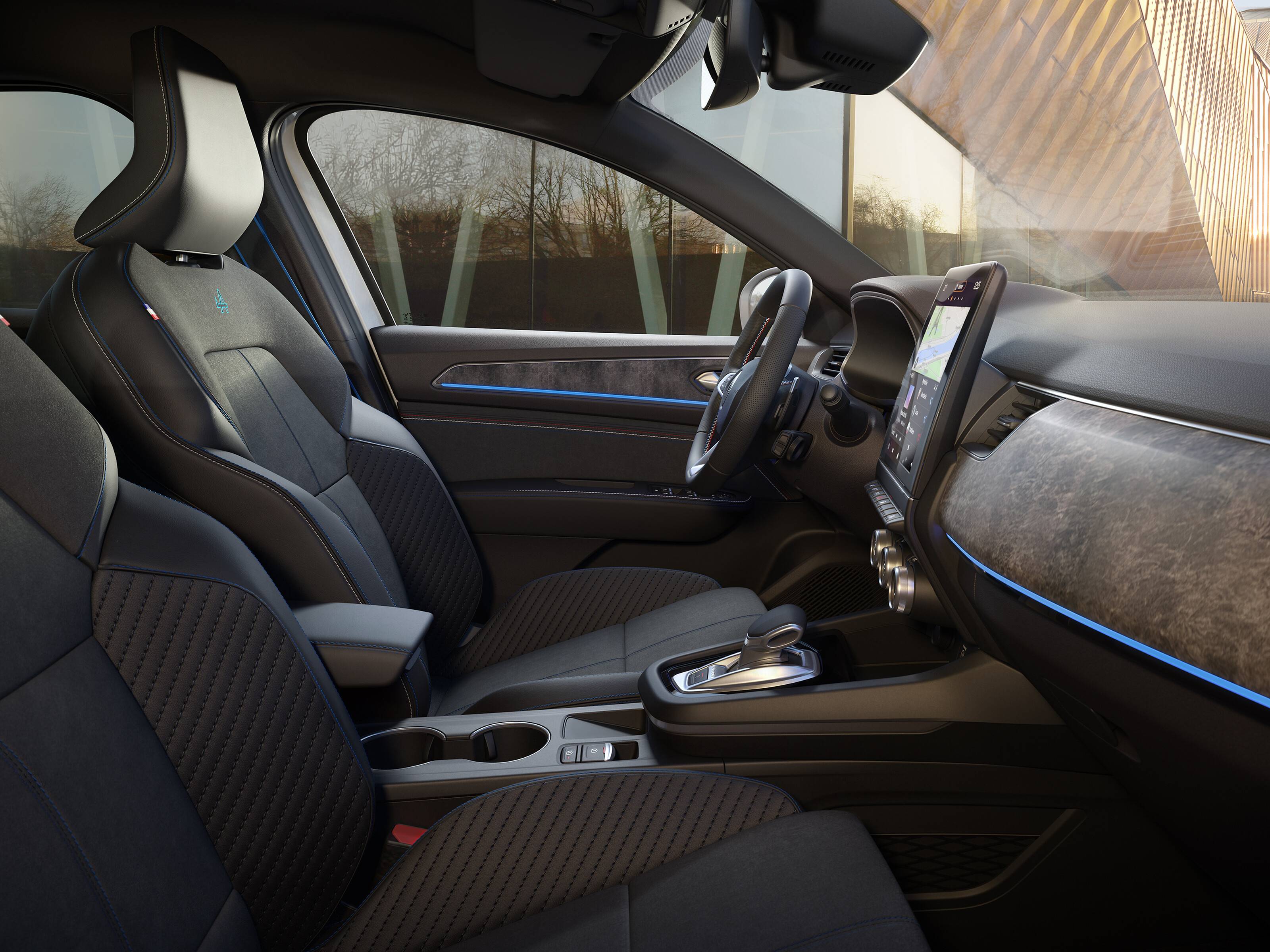 Nieuwe Renault Arkana 2023 interieur