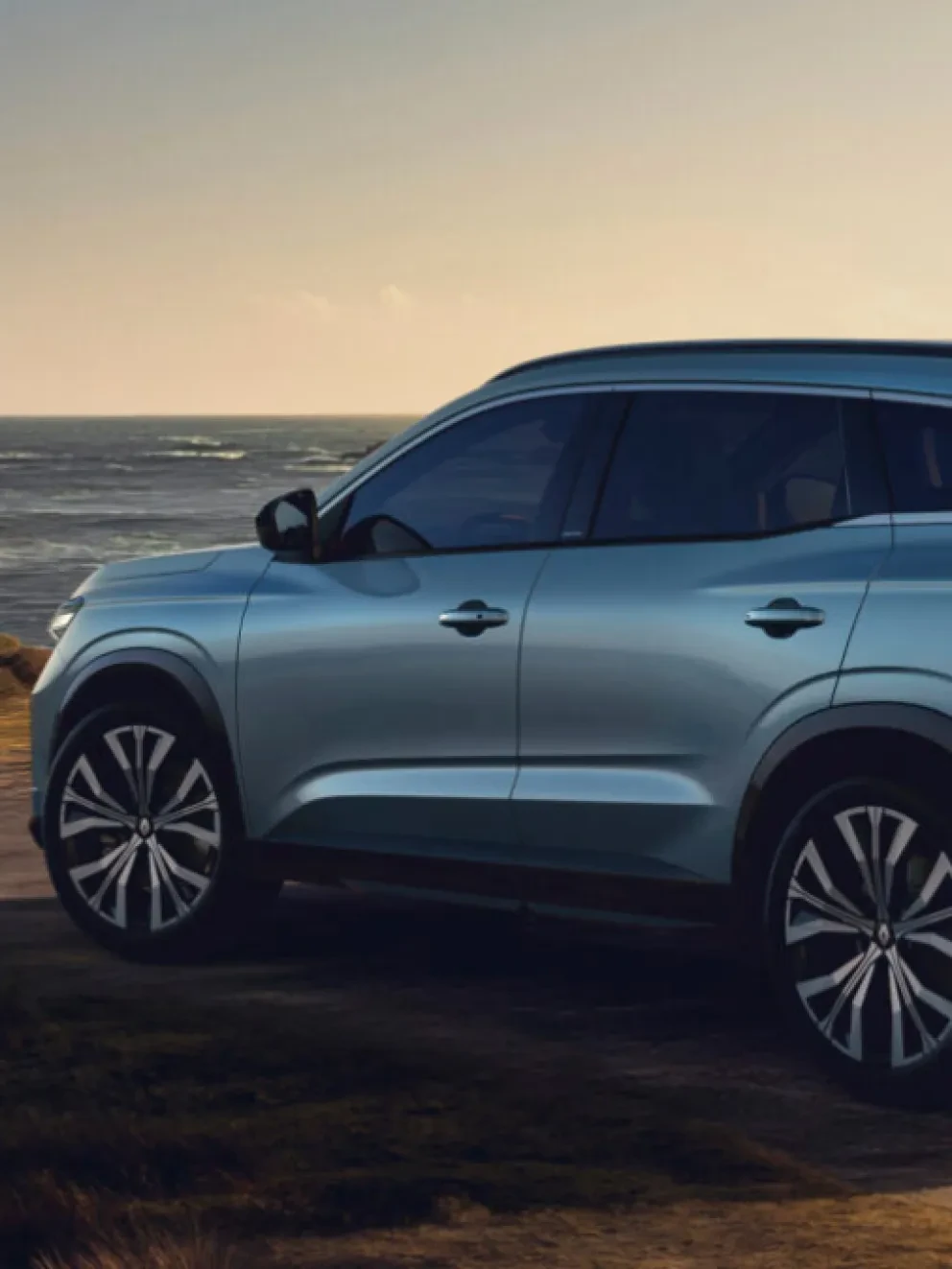 Renault Espace full hybrid E-Tech hero